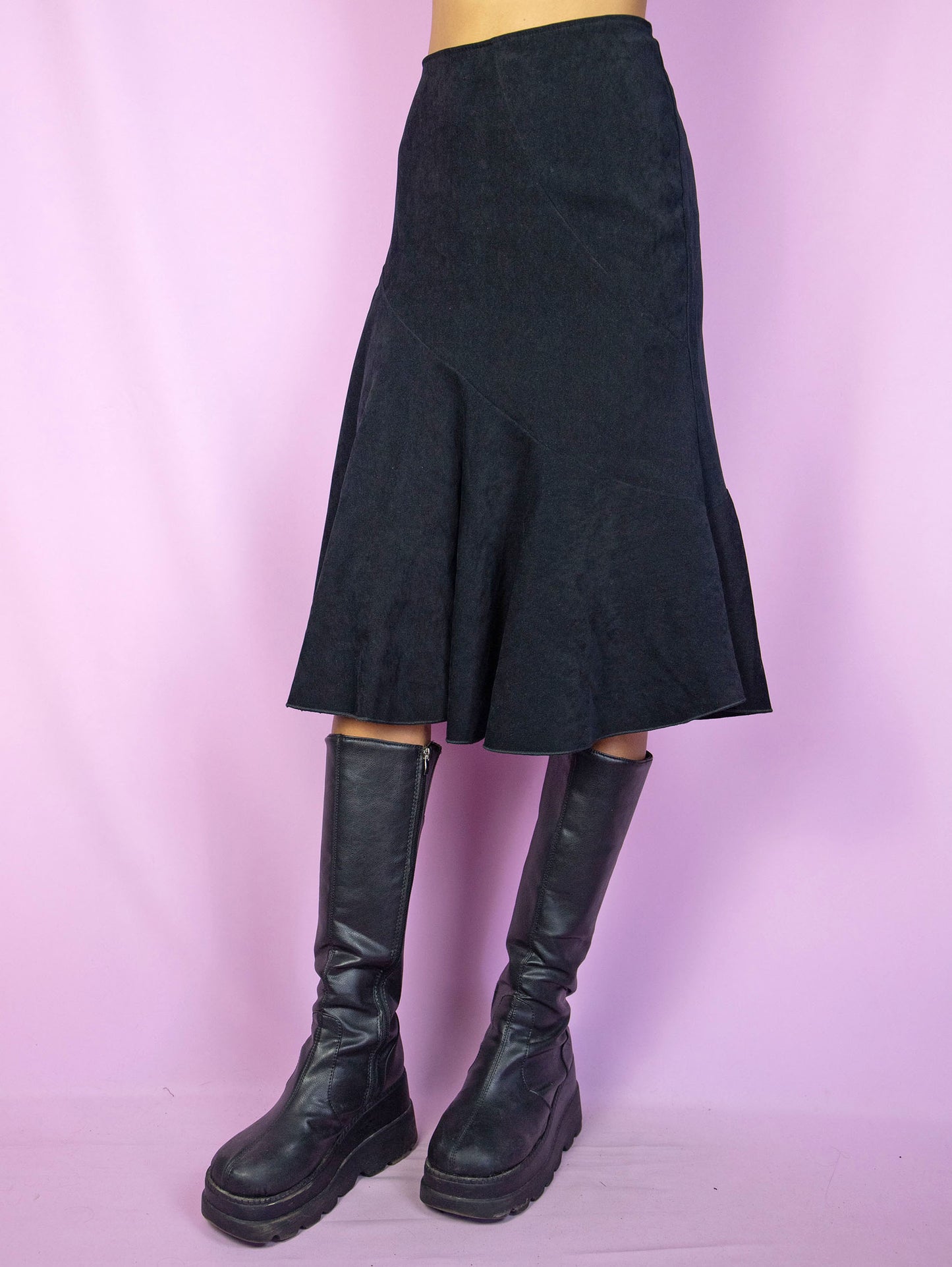 Vintage 90's Black Trumpet Midi Skirt - S