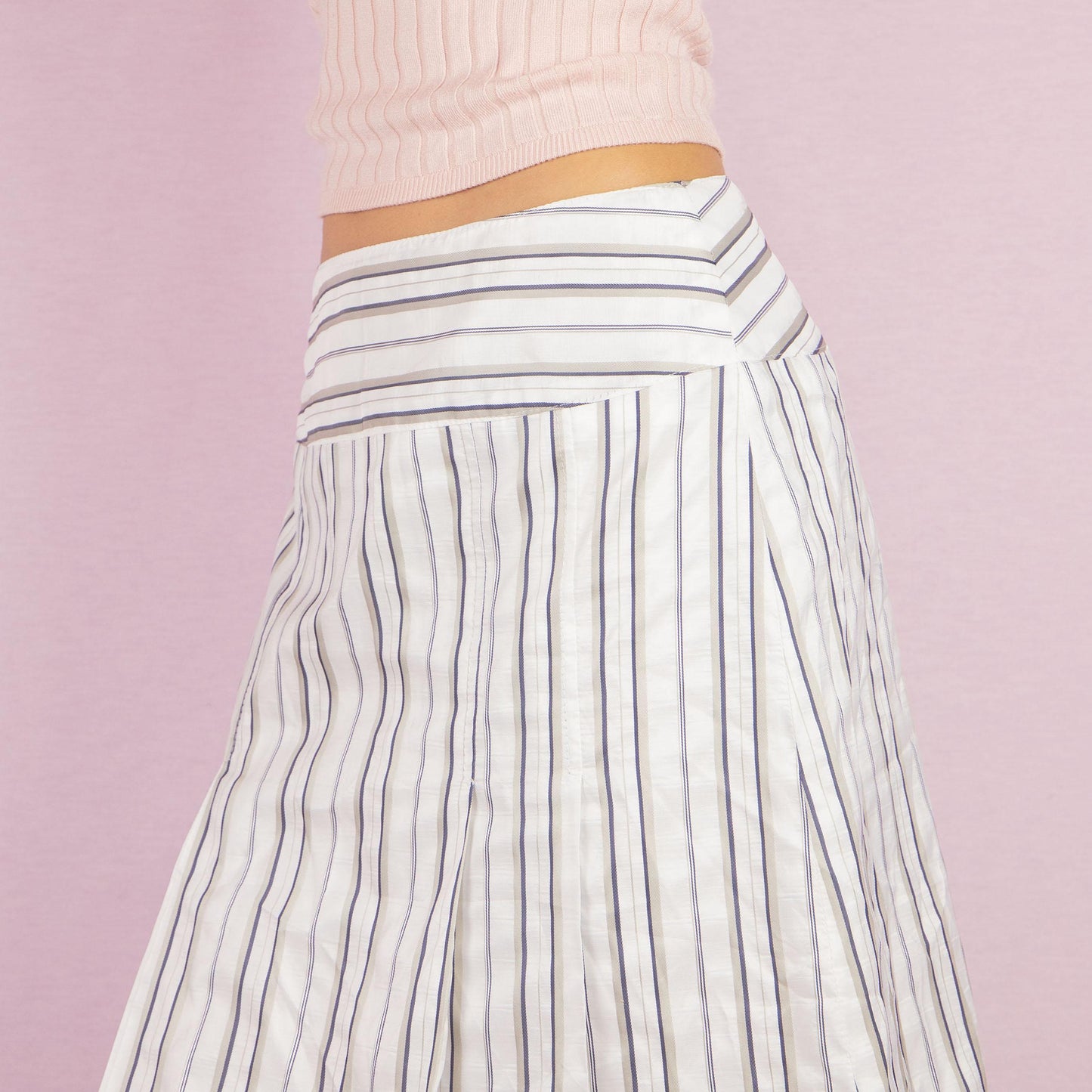 Vintage 90s White Pinstripe Pleated Skirt - S